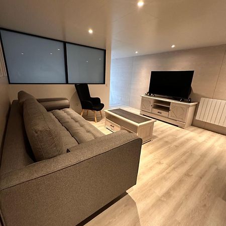 Appartement Jolie Dependance Equipee à Cholet Extérieur photo